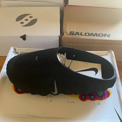 Nike CALM Mule – Triple Black